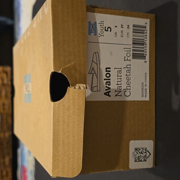 Toms Avalon NIB Natural Cheetah Foil slip-on shoe Youth size 5 (EU 37) - Picture 8 of 8